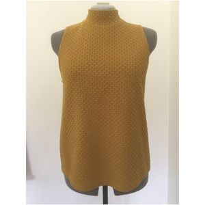 eri + ali sleeveless mock neck